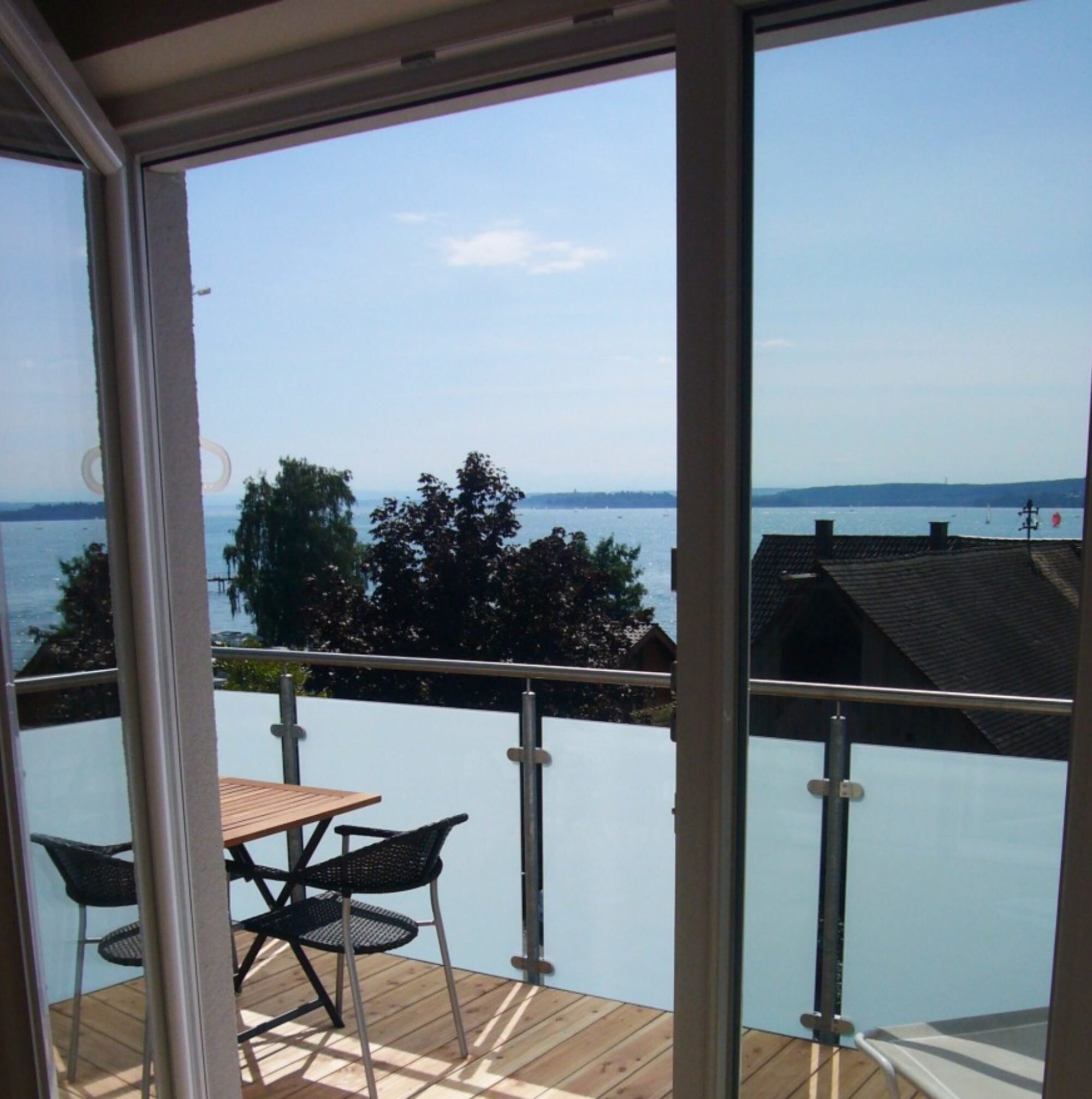 Weiter Blick über den Bodensee von der Ferienwohnung Panoramablick in Nußdorf
